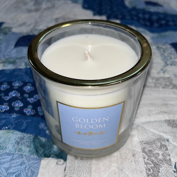 NEW! BB INTL. Golden Bloom Luxury Scented Candle 11.3oz - Picture 2 of 6